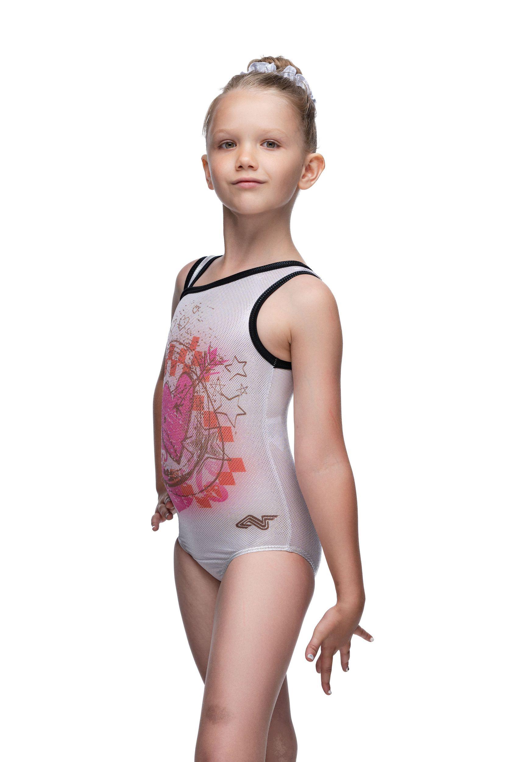 Купальник для спортивной гимнастики Alpha Factor 6158 белый розовым с рисунком и черной окантовкой без рукавов